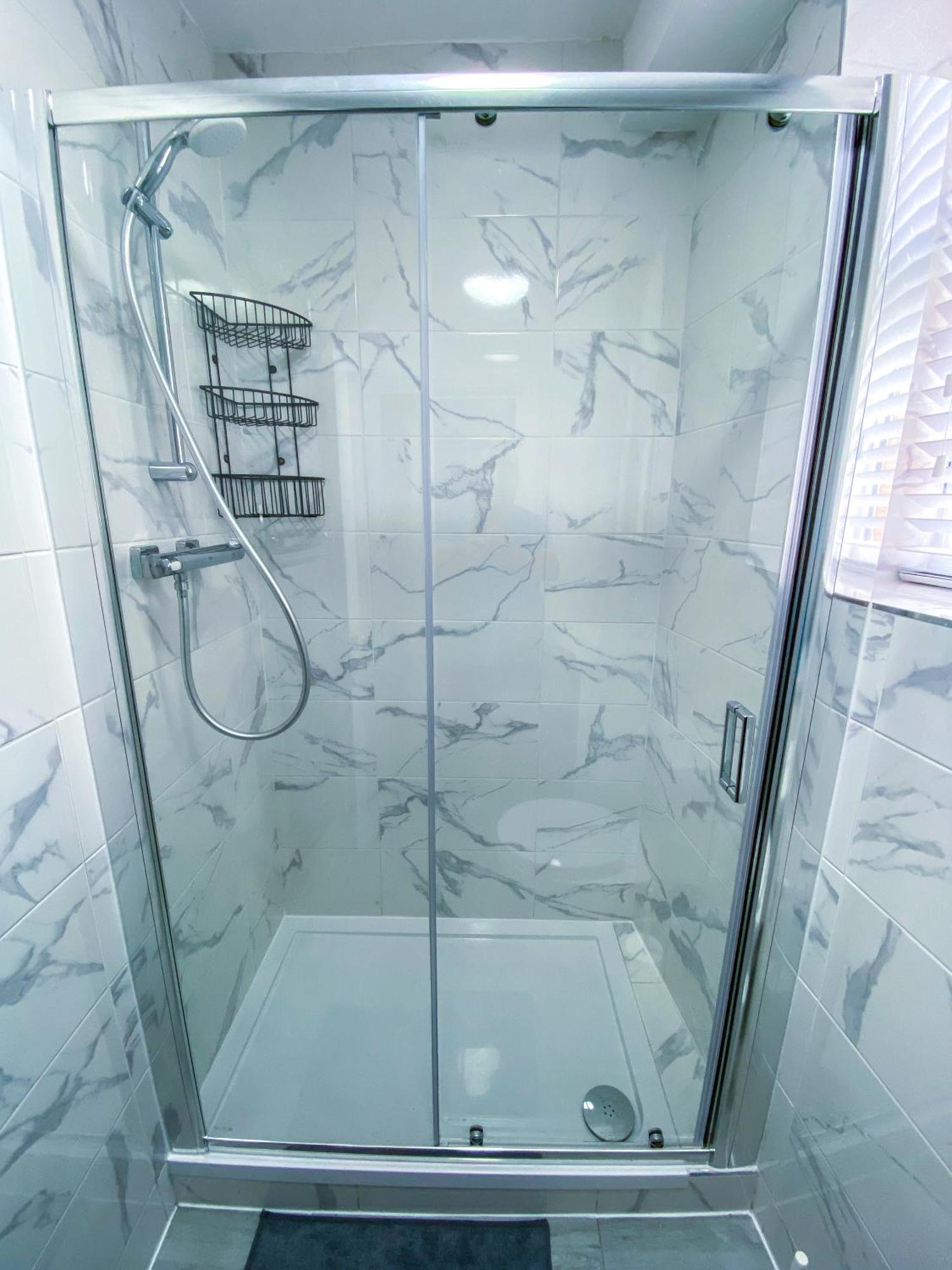 Apartament Modern 1-bedroom Flat, 5 Guest, - F2 Londra